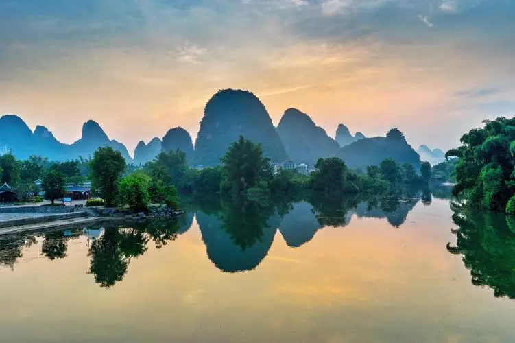 节能精密智慧工厂